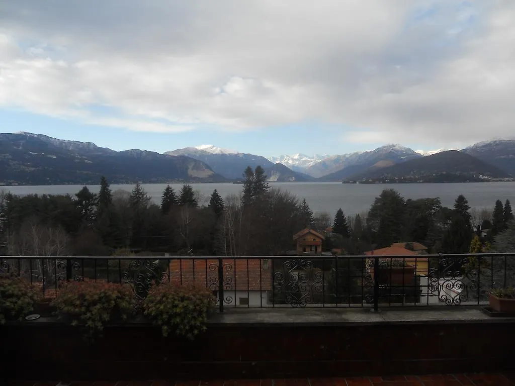 *** Bed & Breakfast Bed and Breakfast Terrazza Con Vista Grande Laveno-Mombello Italia