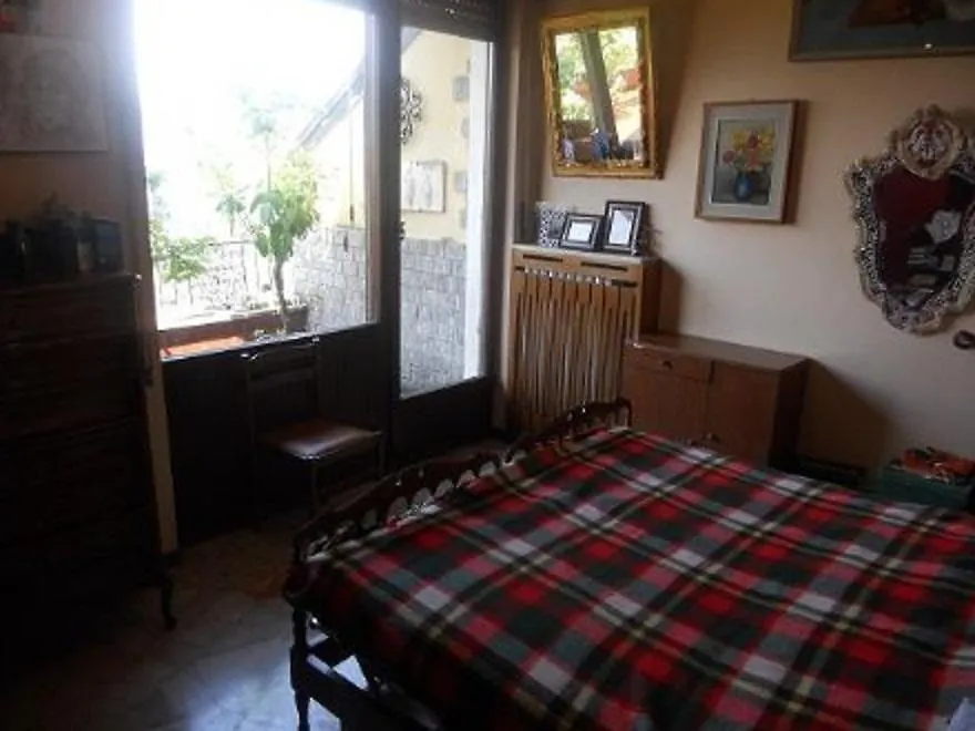 Bed and Breakfast Terrazza Con Vista Grande à Laveno-Mombello 3*,  Italie